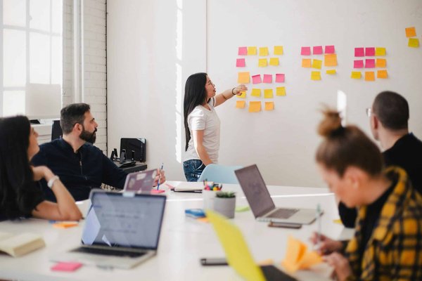 Stratégies de marketing numérique pour les start-ups en technologie de l'éducation