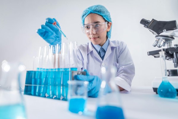 Comment les entreprises de biotechnologie peuvent-elles gérer efficacement leurs brevets ?