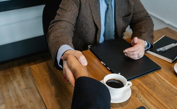 Quelle est la réglementation sur les assurances d'entreprise ?