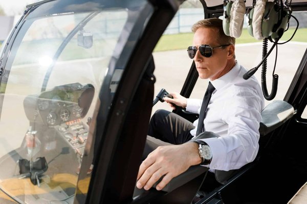 Comment est le métier de pilote d'hélicoptère ?