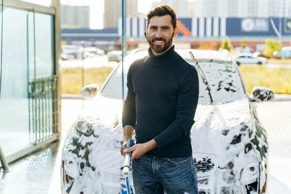 Votre guide pour un lavage auto écolo à Clermont-Ferrand