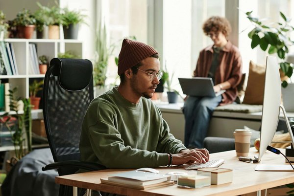 Pourquoi de plus en plus de sites utilisent-ils ChatGPT ?
